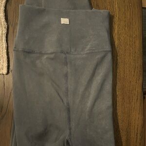 Vuori - Washed Studio Legging - Charcoal